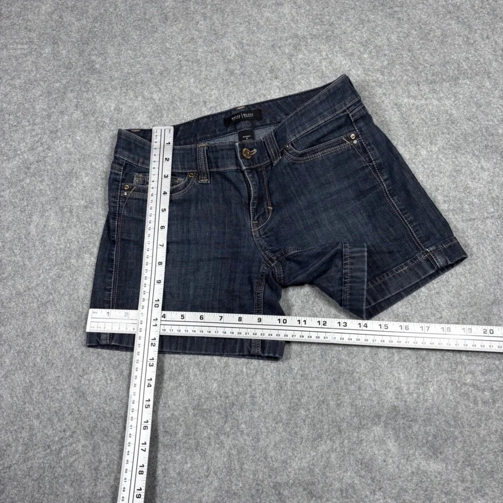 Low Rise Dark Wash Denim Shorts Womens Size 0 Indigo Blue Grunge